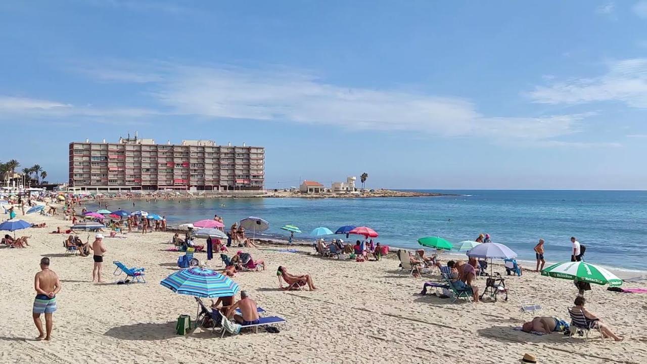 Casa Carmelina Apartment Torrevieja Bagian luar foto